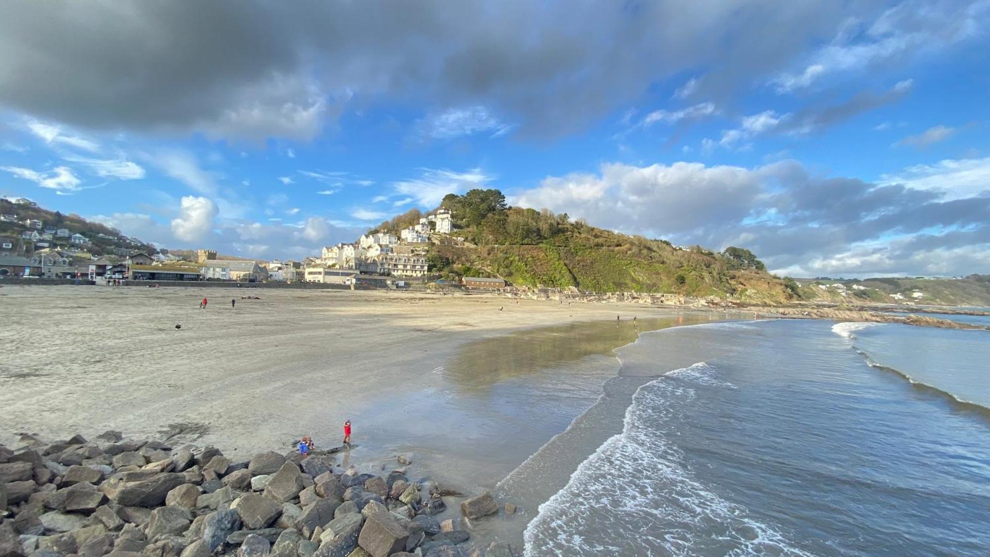 The Hillocks, Looe - Two Bedroom House With Fabulous Views Of Looe Town And Harbour Bagian luar foto