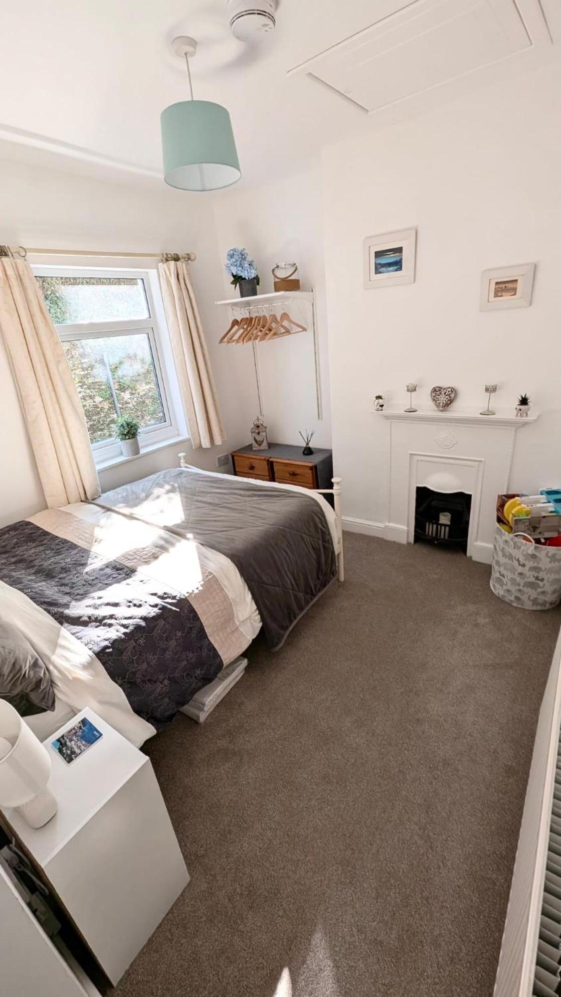 The Hillocks, Looe - Two Bedroom House With Fabulous Views Of Looe Town And Harbour Bagian luar foto