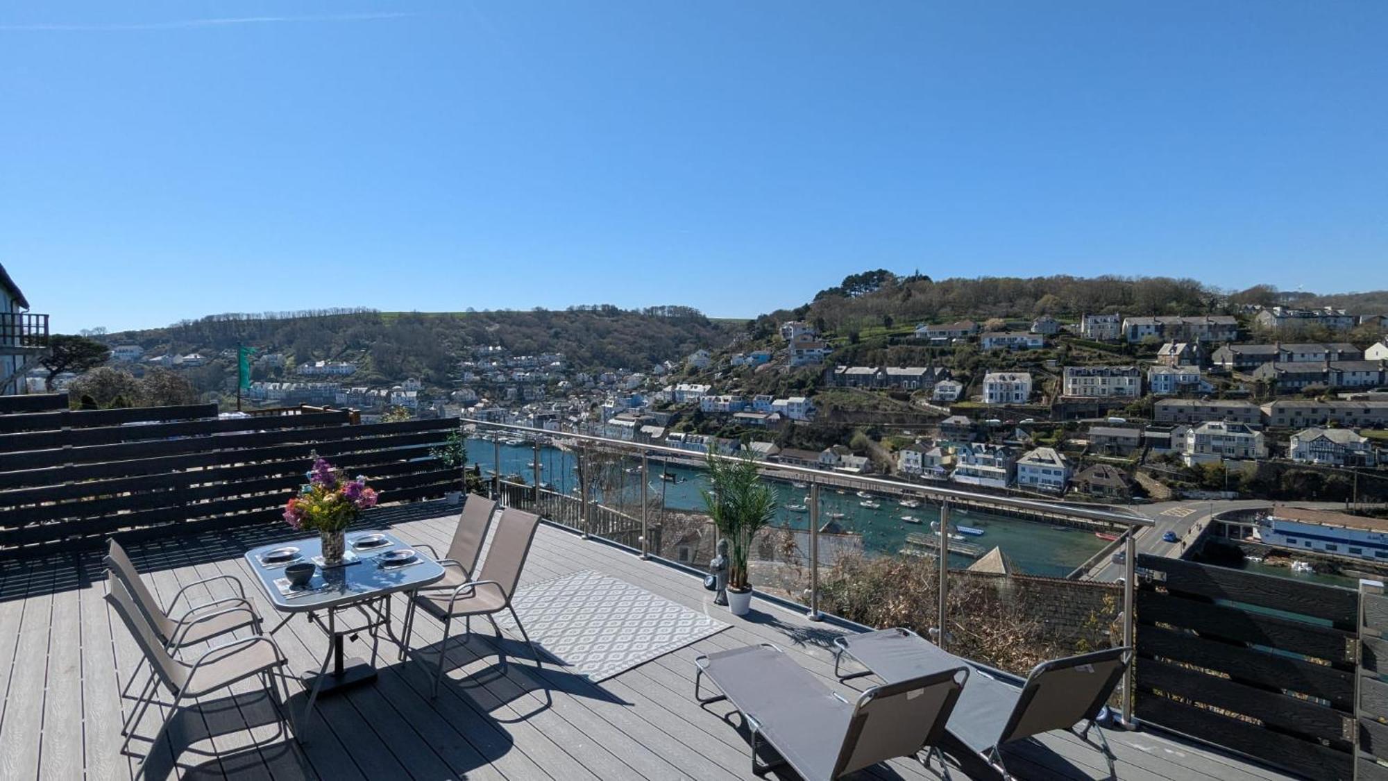 The Hillocks, Looe - Two Bedroom House With Fabulous Views Of Looe Town And Harbour Bagian luar foto